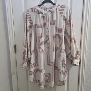 Pre-Loved H&M Dolman Sleeve Geo Print Shirt Dress – Size 8